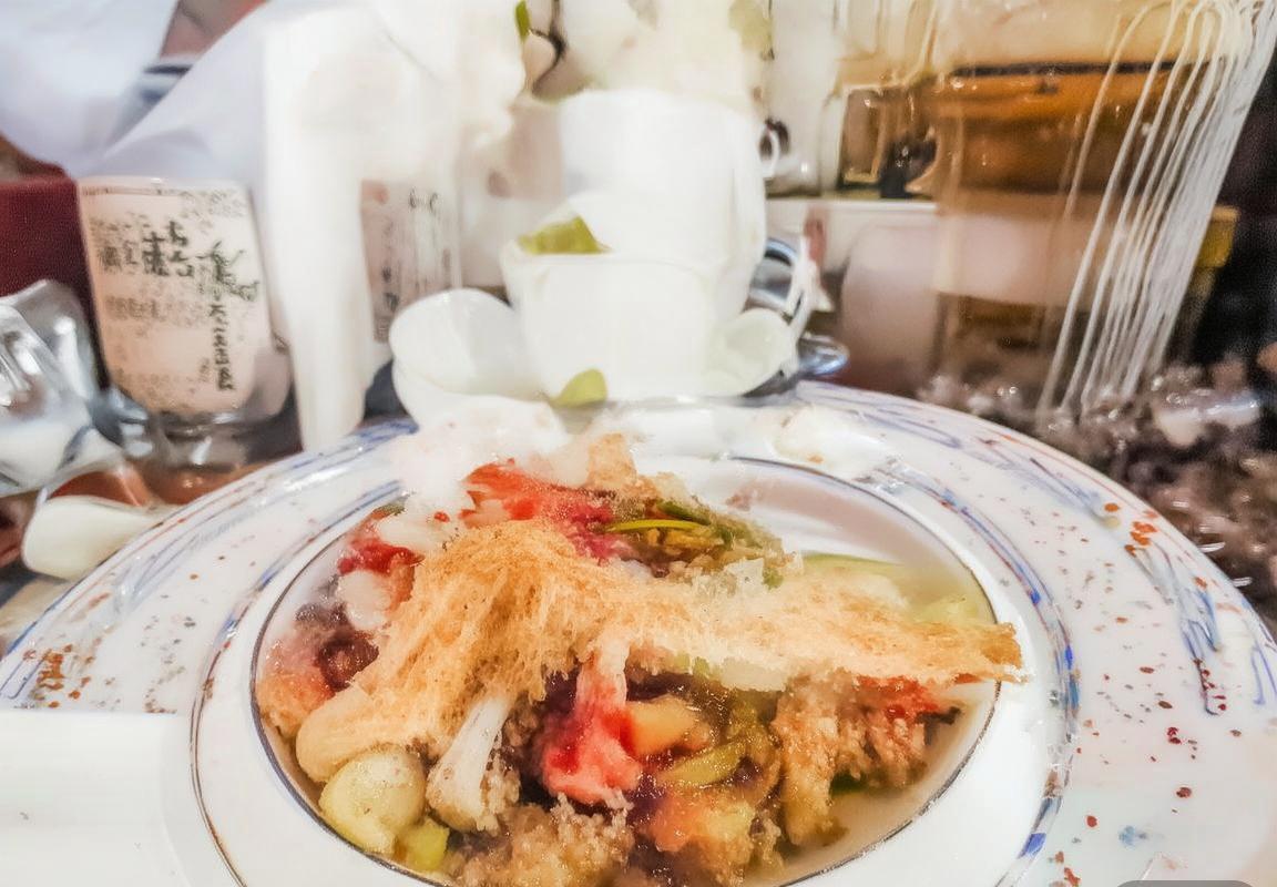 荷兰足球传奇对决：范佩西与范巴斯滕巅峰对决解析