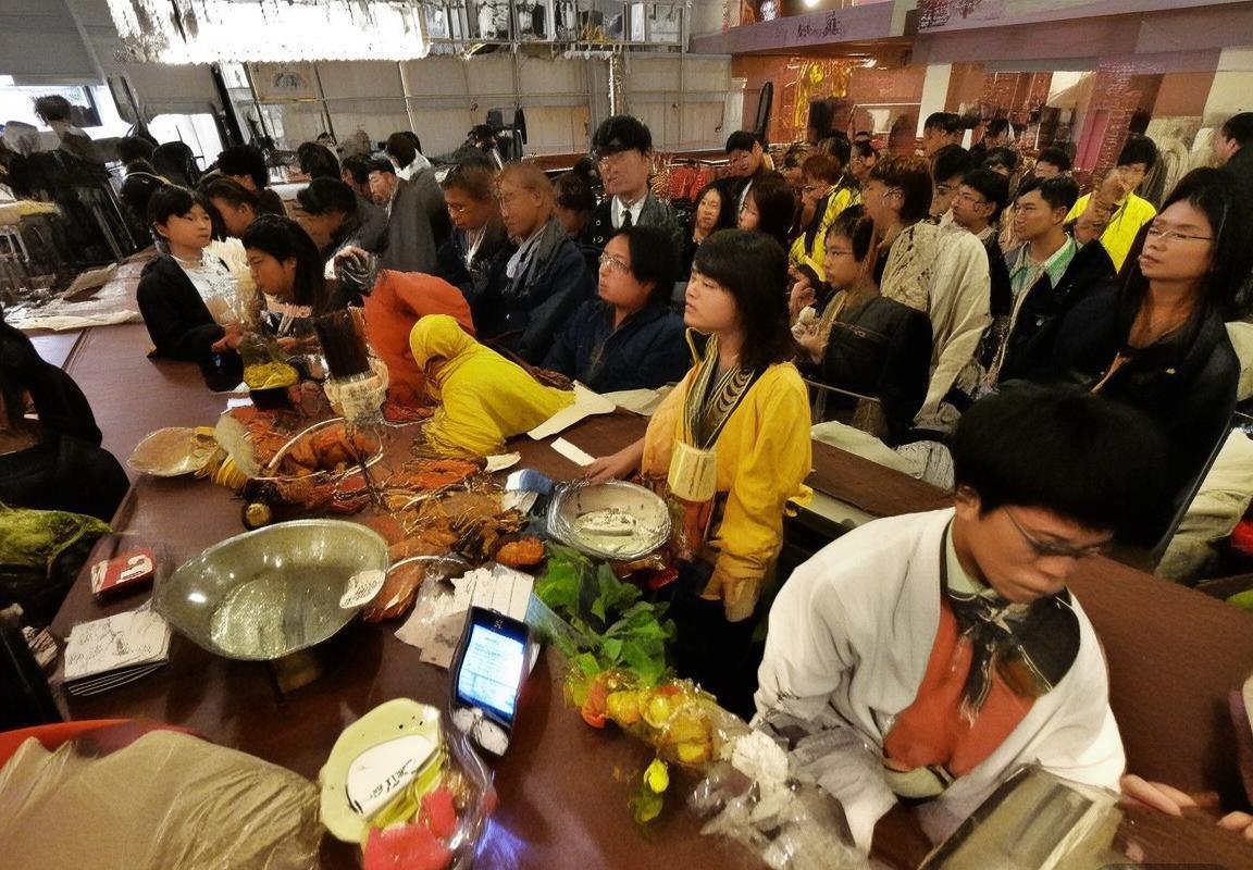 广州恒大对阵人和：中超精彩对决全程回顾与分析